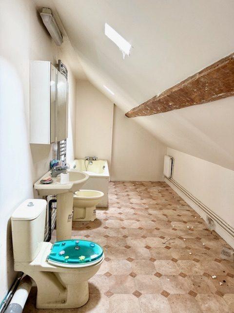 Immeuble - 167 m² - 3 pièces