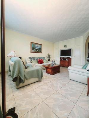 Appartement - 76 m² - 4 pièces