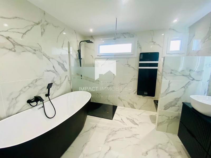 Maison - 160 m² - 7 pièces