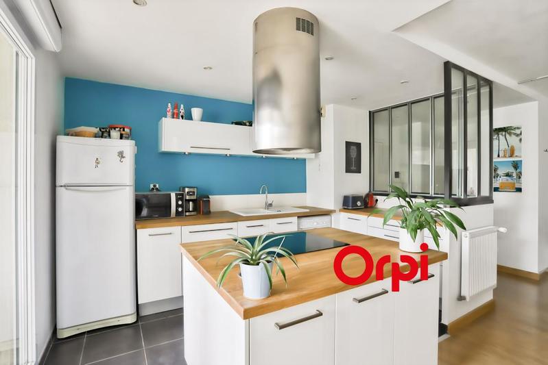 Appartement - 82 m² - 4 pièces