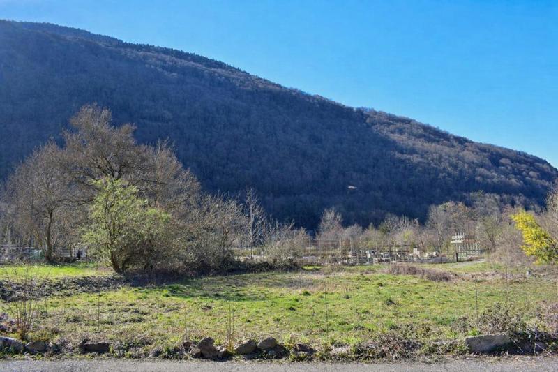 Terrain constructible - 745 m²