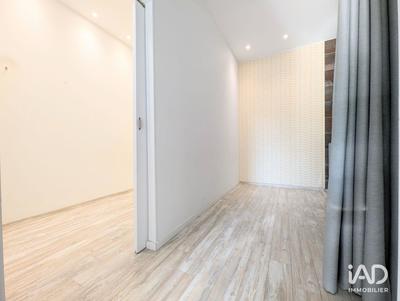 Local commercial - 77 m²