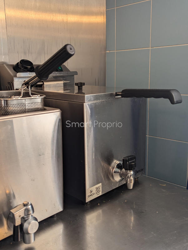 Fonds de commerce - Magasins - 44 m²