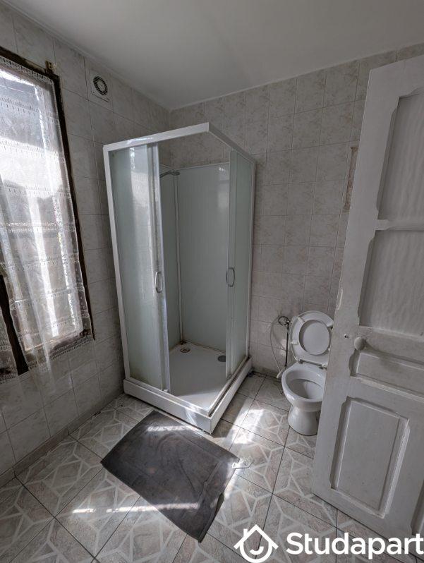 Chambre - 16 m² - 1 pièce