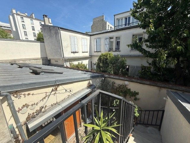 Bureau - 50 m² - 2 pièces