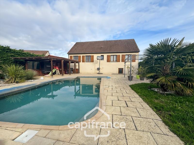 Maison - 148 m² - 6 pièces