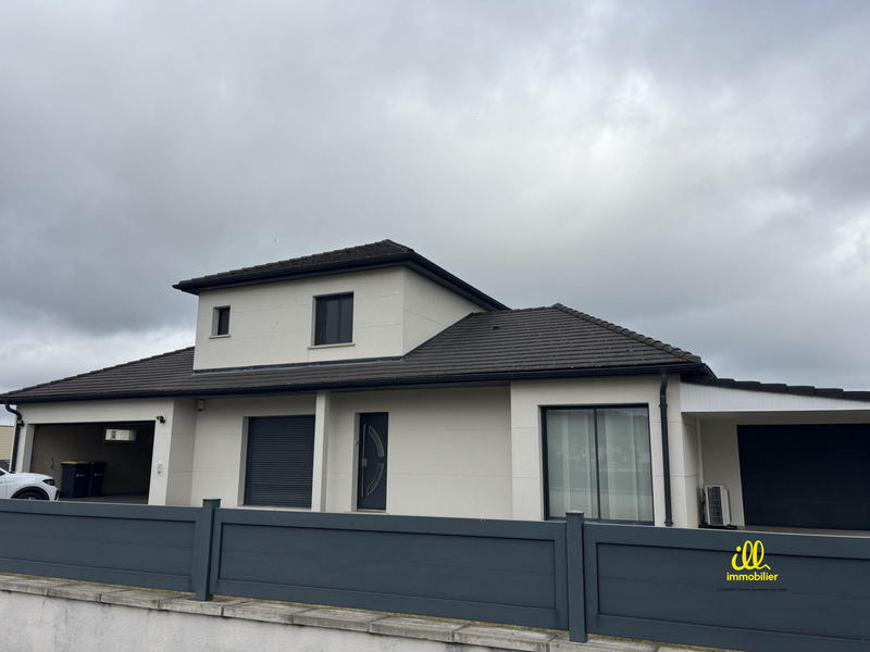 Maison - 150 m² - 6 pièces