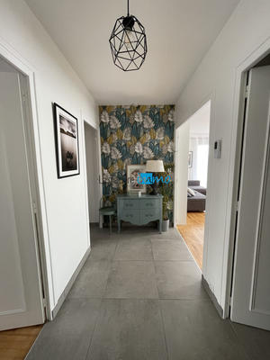 Appartement - 98 m² - 4 pièces