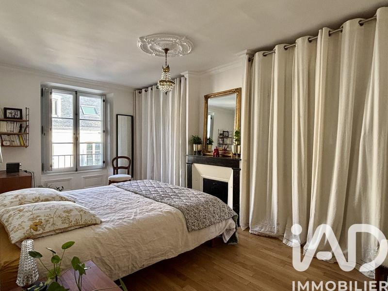 Appartement - 125 m² - 5 pièces