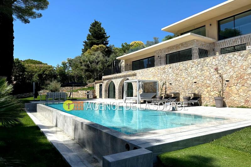 Villa - 390 m² - 10 pièces