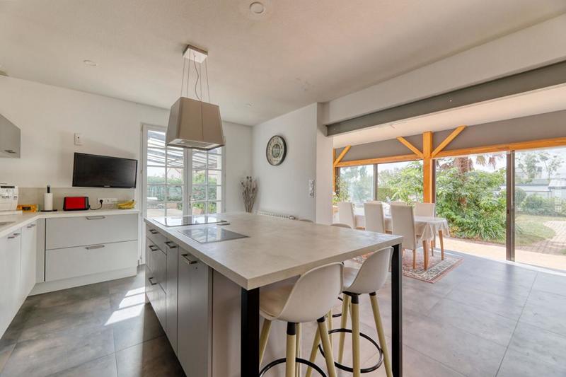 Maison - 166 m² - 6 pièces