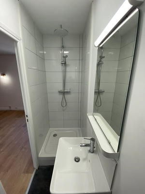 Immeuble - 87 m² - 6 pièces