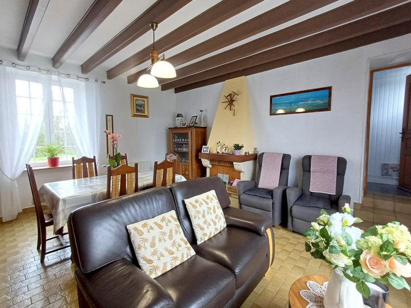 Maison - 77 m² - 5 pièces