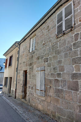 Maison de village - 160 m² - 3 pièces