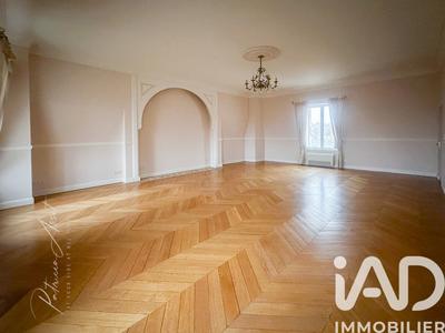 Appartement - 109 m² - 4 pièces