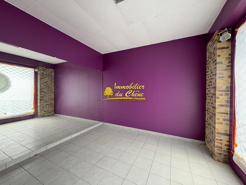 Maison - 200 m² - 8 pièces