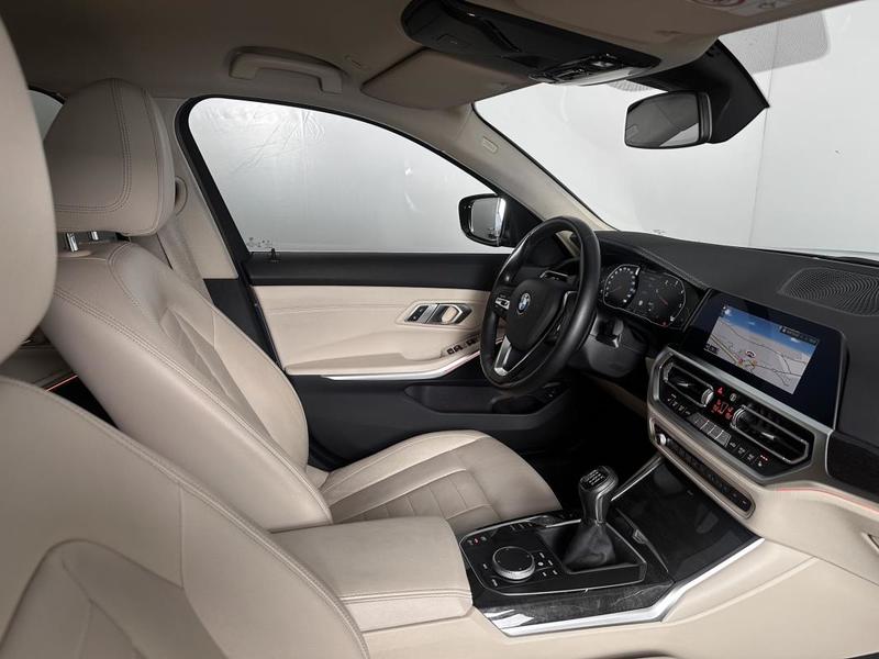 Bmw Série 3 Touring 318d Luxury Cuir Chauff Carplay Gps Full Led Attelage Élect Ja17p 318 d 2.0l G21