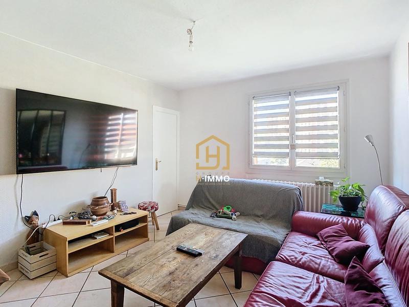 Maison - 290 m² - 8 pièces