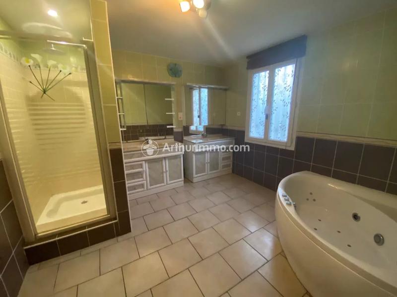 Maison - 107 m² - 4 pièces