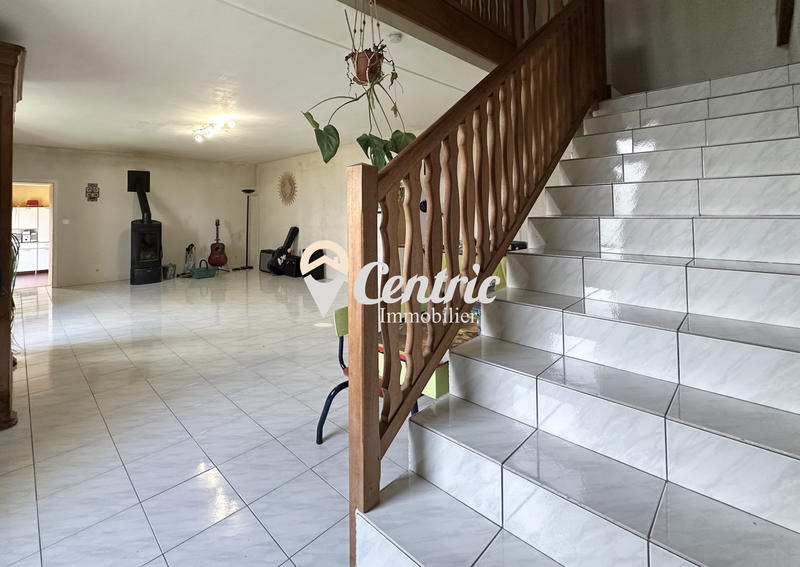 Maison - 160 m² - 6 pièces