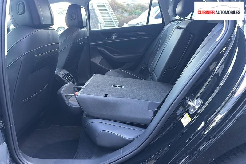 Volkswagen Passat 1.5 eTSI Opf 150 Dsg7 Life Plus