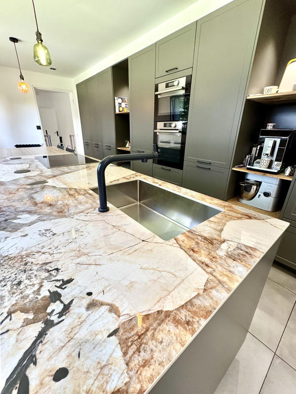 Maison - 311 m² - 8 pièces