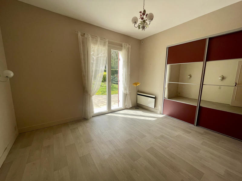 Maison - 214 m² - 5 pièces