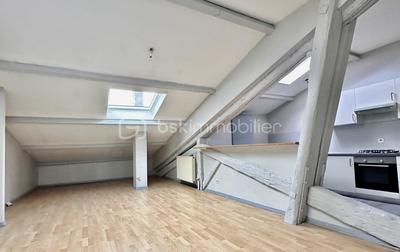 Duplex - 93 m² - 5 pièces