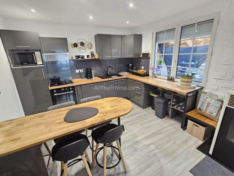 Maison - 97 m² - 4 pièces