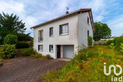 Maison - 139 m² - 6 pièces