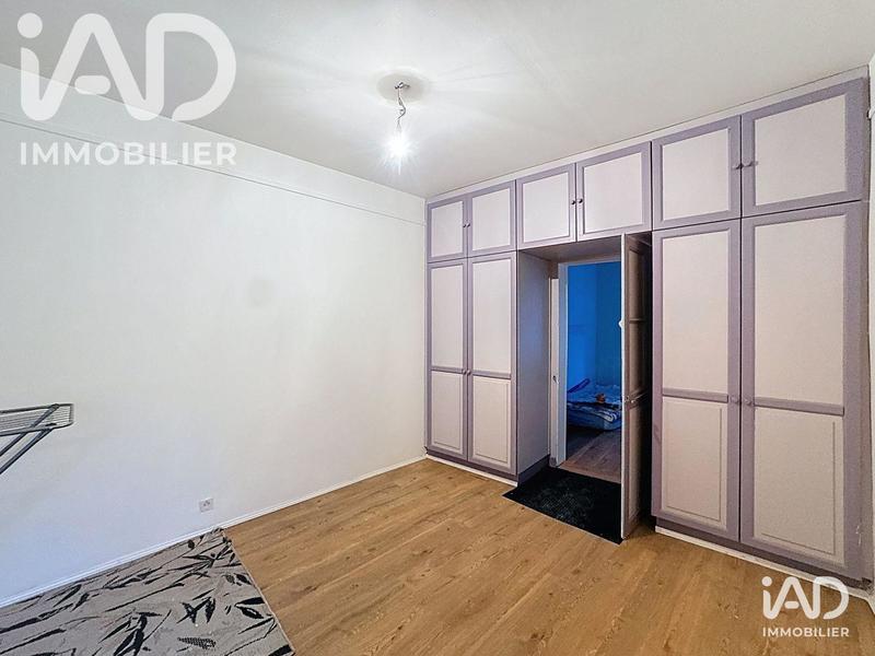 Local commercial - 240 m²