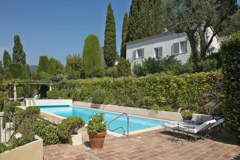 Propriété - 520 m² - 15 pièces