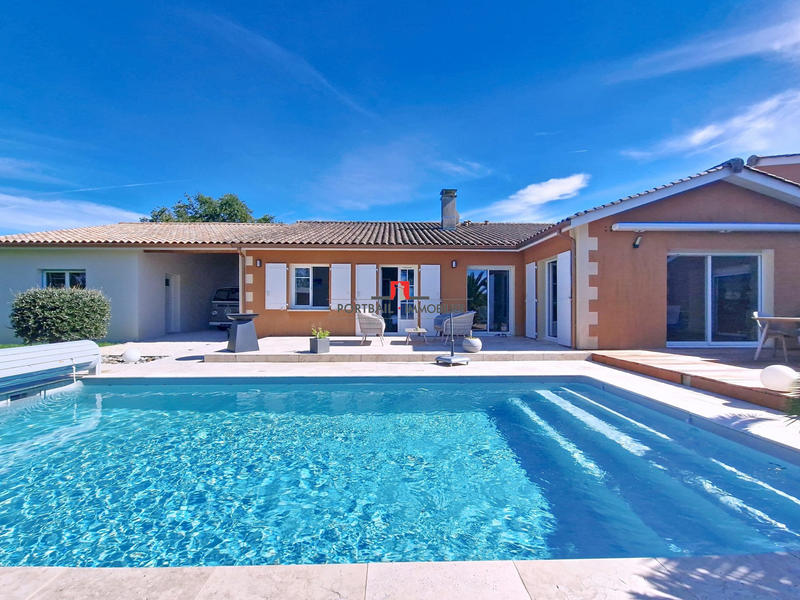 Maison contemporaine - 186 m² - 6 pièces