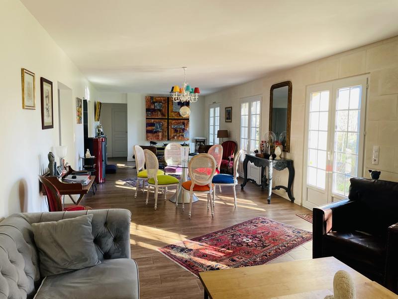 Maison - 161 m² - 6 pièces