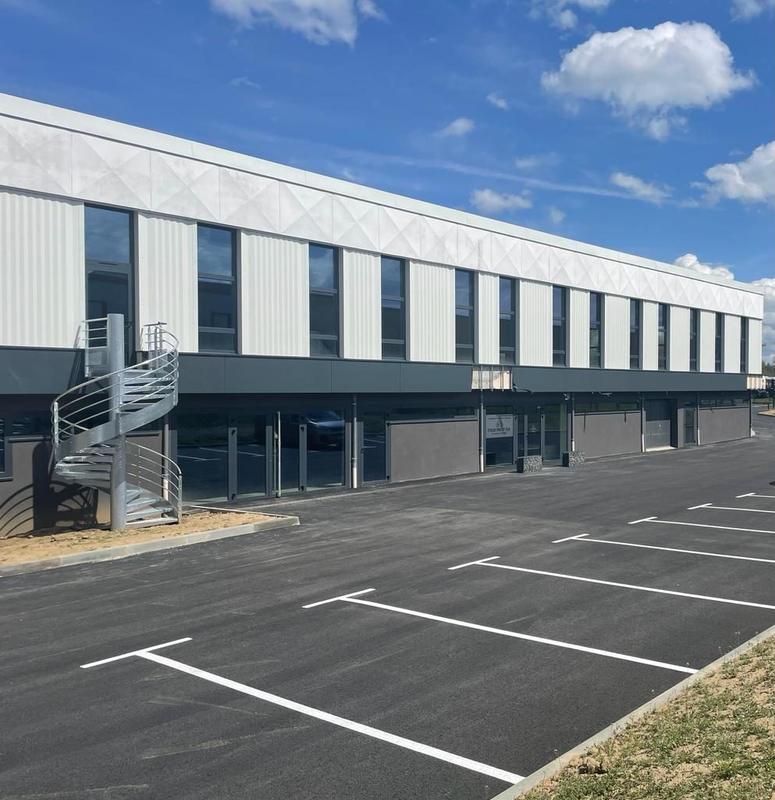 Local commercial - 180 m²