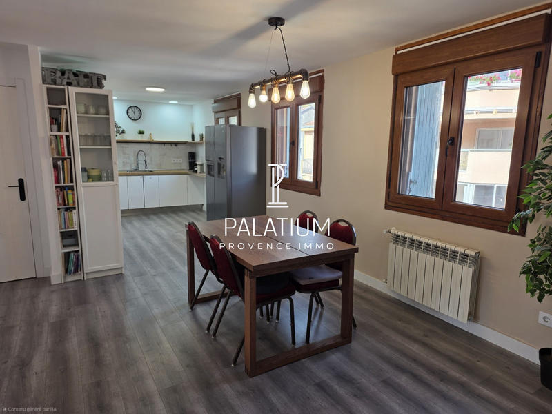 Appartement - 101 m² - 4 pièces