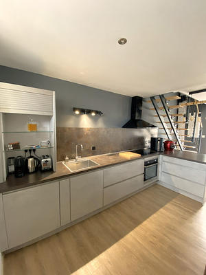 Appartement - 84 m² - 4 pièces