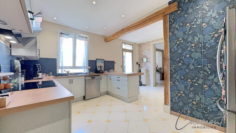 Maison ancienne - 122 m² - 5 pièces