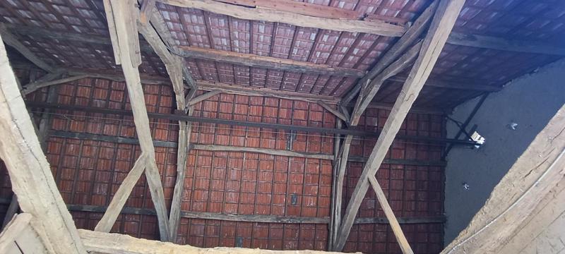 Maison - 1 000 m² - 3 pièces