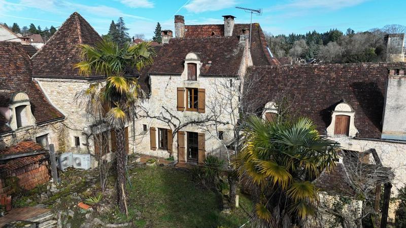 Maison - 145 m² - 5 pièces