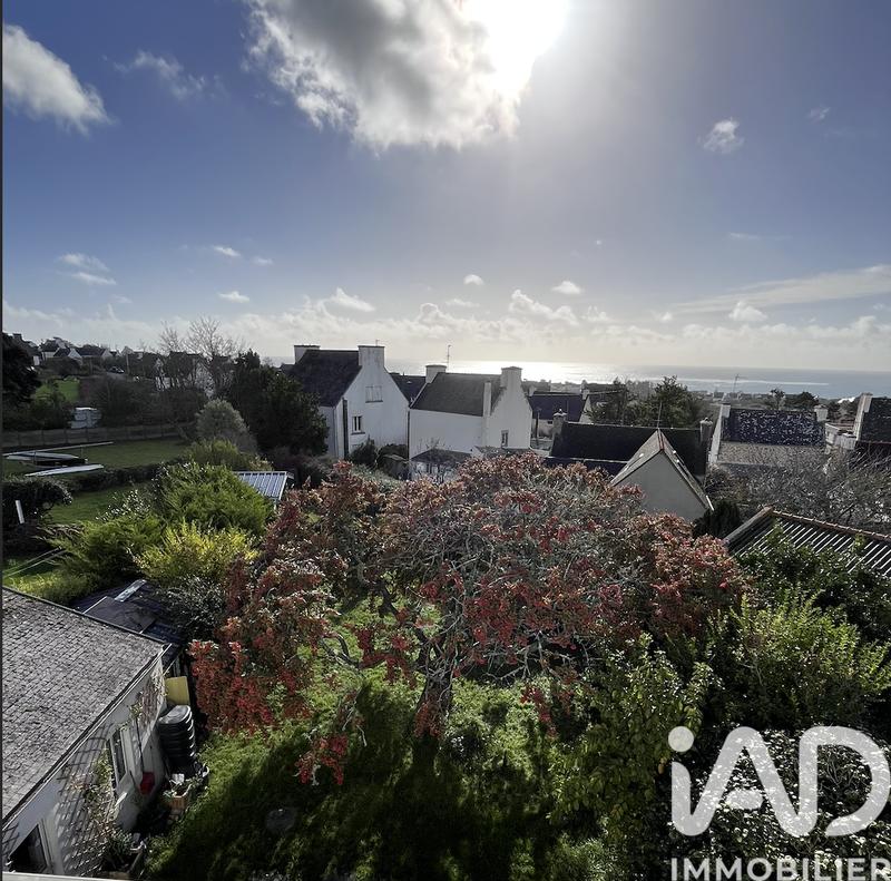 Maison de ville - 111 m² - 8 pièces