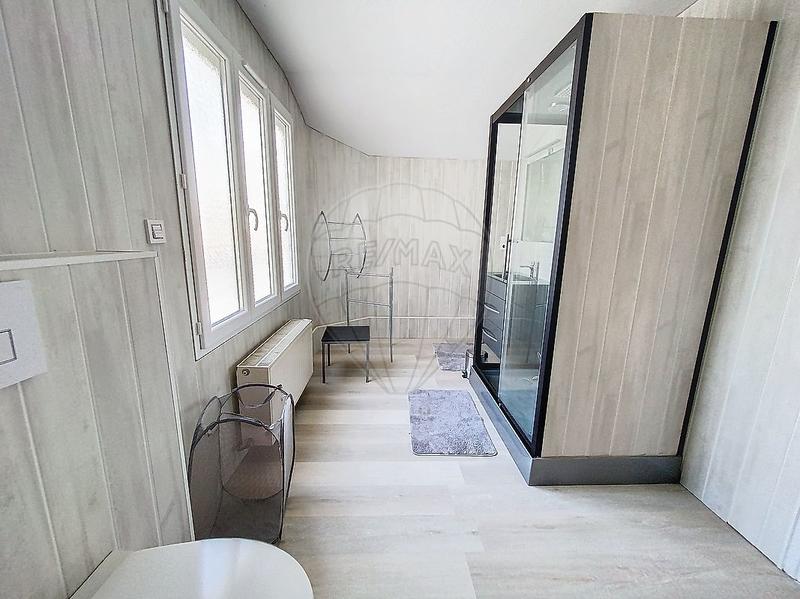 Mas - 210 m² - 7 pièces