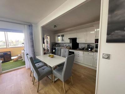 Appartement - 73 m² - 4 pièces