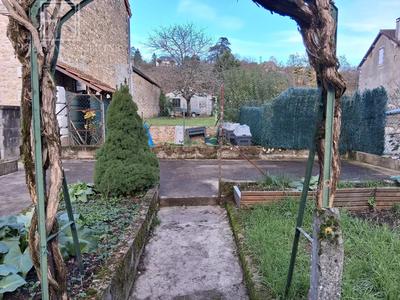 Maison de village - 91 m² - 6 pièces