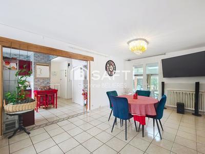 Maison - 118 m² - 6 pièces