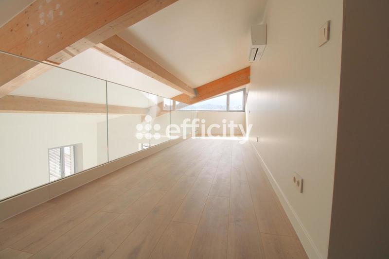 Appartement - 197 m² - 4 pièces