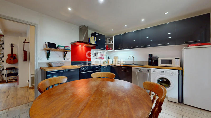 Maison - 114 m² - 5 pièces