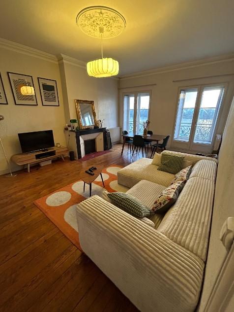 Appartement - 85 m² - 3 pièces