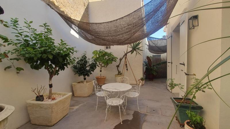 Maison de ville - 349 m² - 12 pièces