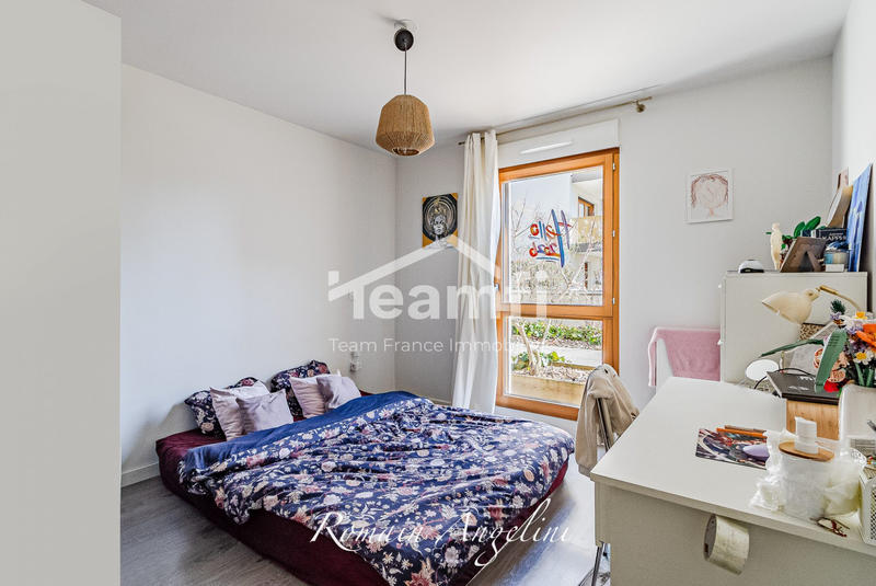 Appartement - 75 m² - 4 pièces